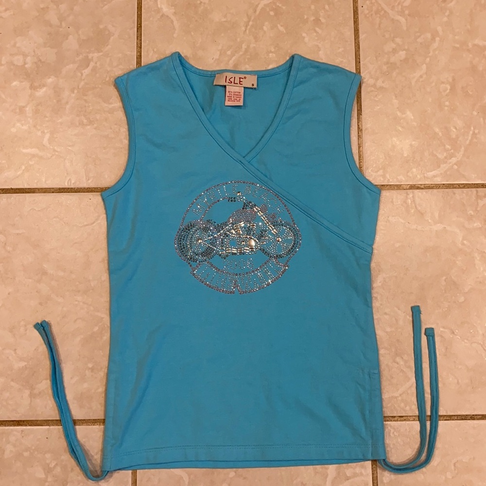 ISLE tank top size S pre-owned in good condition